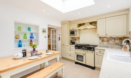 2 Bed in Appledore 3