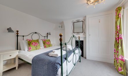 2 Bed in Southwold 7