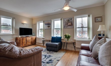 1 Bed in Whitby 1