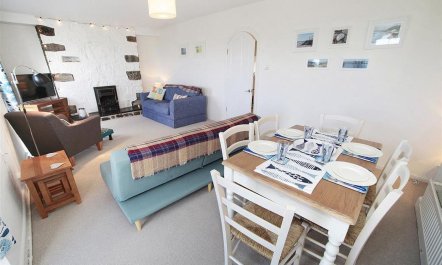 2 Bed in Mumbles 8