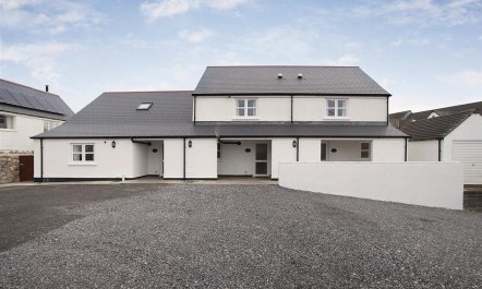 2 Bed in Port Eynon 4