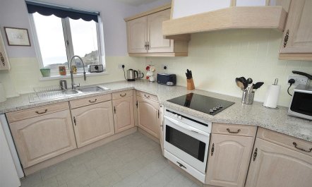 1 Bed in Langland 1
