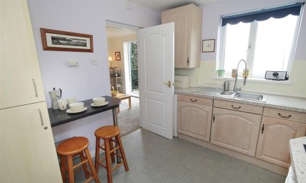 1 Bed in Langland 9