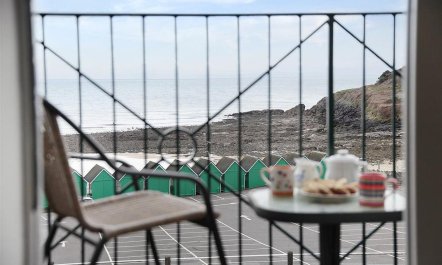 1 Bed in Langland 3