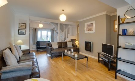 2 Bed in Llanmadoc 2