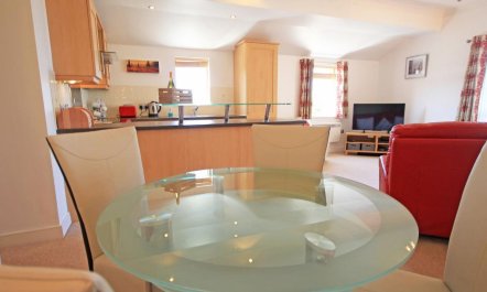 2 Bed in Seahouses 2