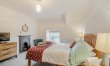4 Bed in Rhoshirwaun 4