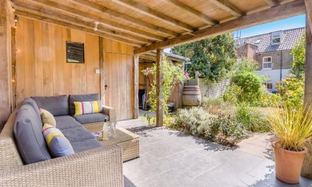 4 Bed in Walberswick 2