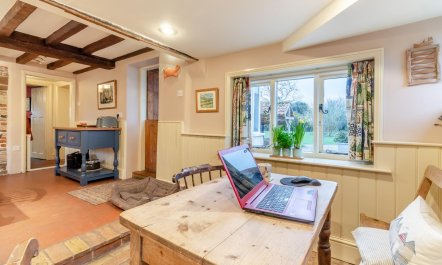 4 Bed in Walberswick 8