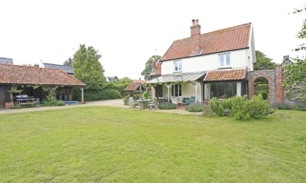 4 Bed in Walberswick 5