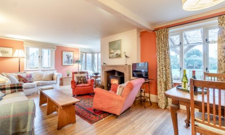 4 Bed in Walberswick 2