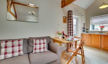 2 Bed in Seahouses 3