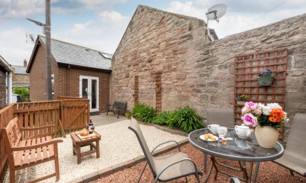 2 Bed in Seahouses 1