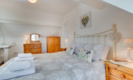 2 Bed in Beadnell 7