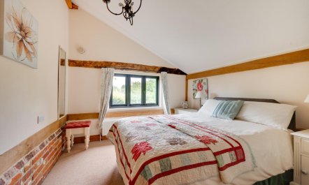 4 Bed in Wattisham 9