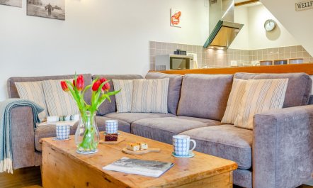 2 Bed in Seahouses 2