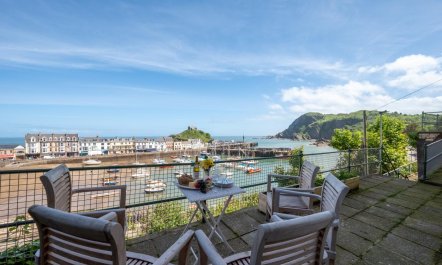5 Bed in Ilfracombe 1