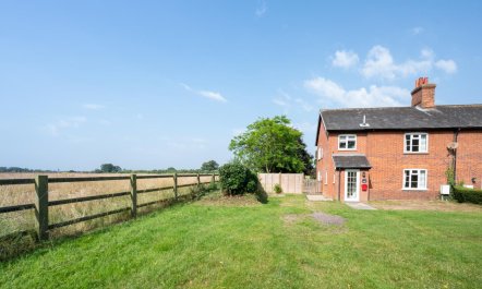 3 Bed in Rushmere St. Andrew 2