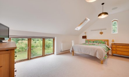 5 Bed in Guestwick 2