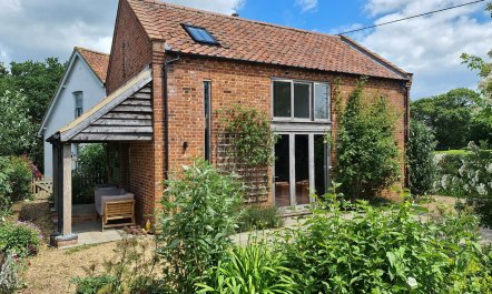 5 Bed in Guestwick 9