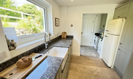 5 Bed in Gower 6