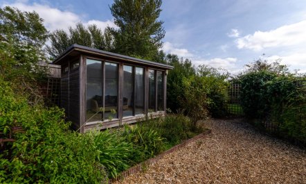 2 Bed in Old Hunstanton 8