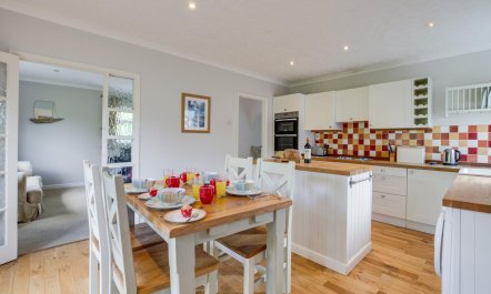 2 Bed in Old Hunstanton 5