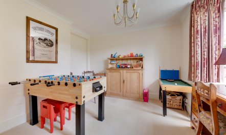 3 Bed in Cross In Hand 9