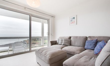 2 Bed in Langland 7