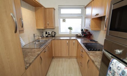 2 Bed in Langland 5
