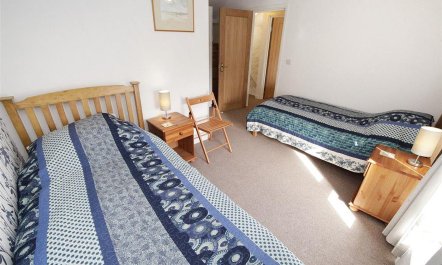 3 Bed in Swansea 7