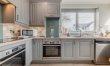 6 Bed in Gower 4