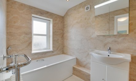 2 Bed in Port Eynon 6