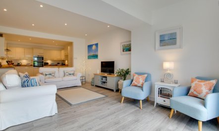 4 Bed in Little Petherick