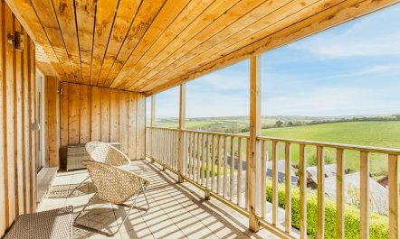 4 Bed in Little Petherick 3