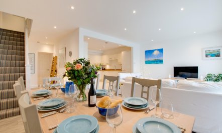 4 Bed in Little Petherick 5