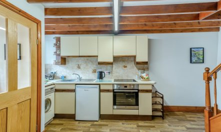 2 Bed in Gayle 7