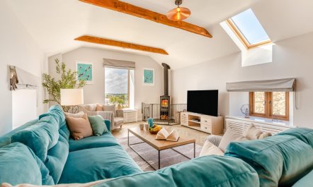 3 Bed in Mawgan Porth