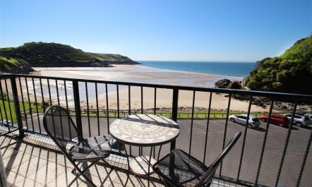 1 Bed in Caswell 1