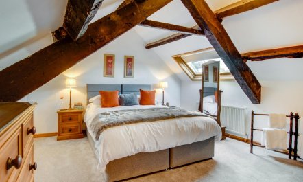 3 Bed in Cwmystradllyn 8