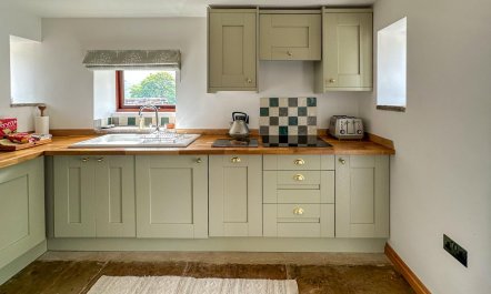 1 Bed in Snaizeholme 8