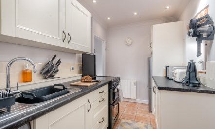 2 Bed in Aldborough 9