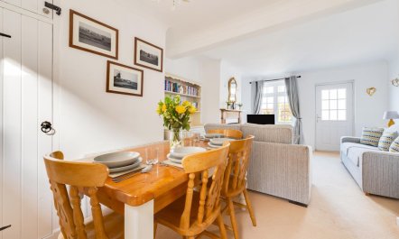 2 Bed in Aldborough 4