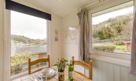 1 Bed in Caswell 9