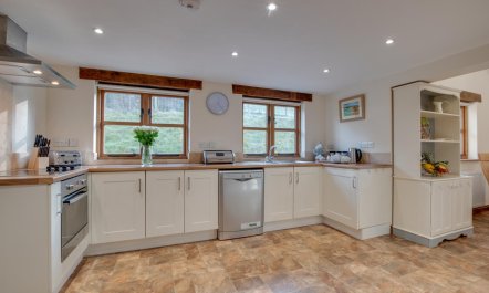 3 Bed in South Molton 8