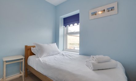 3 Bed in Seahouses 9