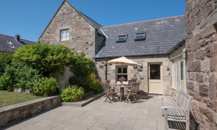 3 Bed in Newton-by-the-Sea