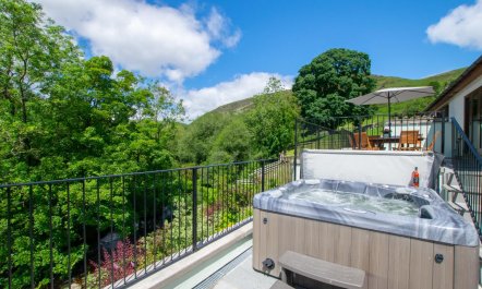 4 Bed in Llanarmon Dyffryn Ceiriog