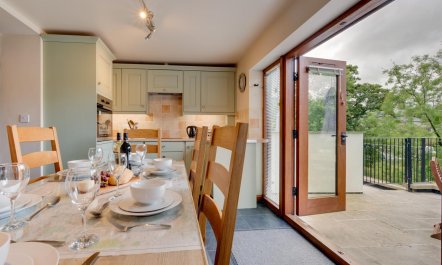 4 Bed in Llanarmon Dyffryn Ceiriog 3