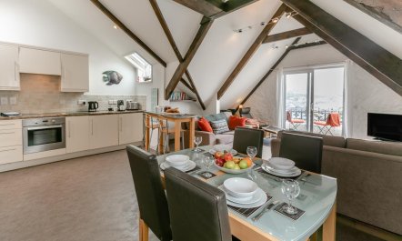 2 Bed in Fowey 7